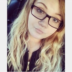 Meet your Posher, Aimee